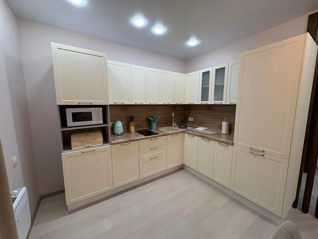 4-комнатный Дом