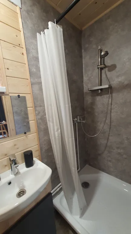 Коттедж Уютный семейный домик Scandi Family в сердце леса — Березовский