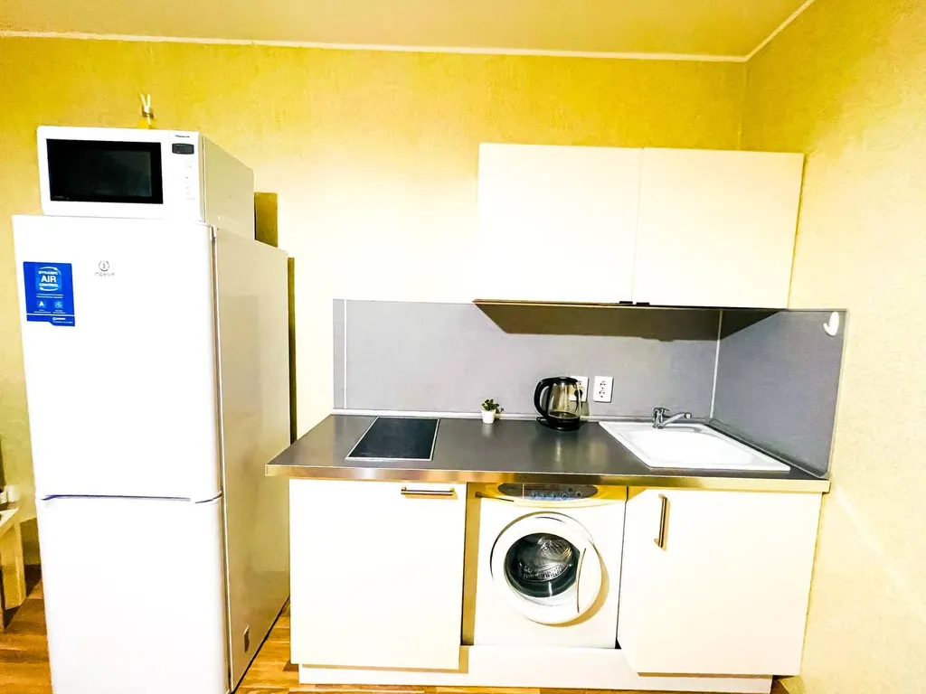 Красивая студия у метро Девяткино