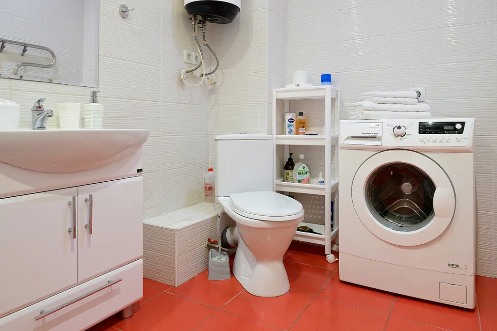 Современная двухкомнатная квартира с изолированными комнатами в центре