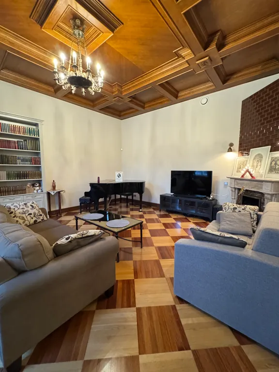 Квартира с видом на Летний сад и дворец Петра I