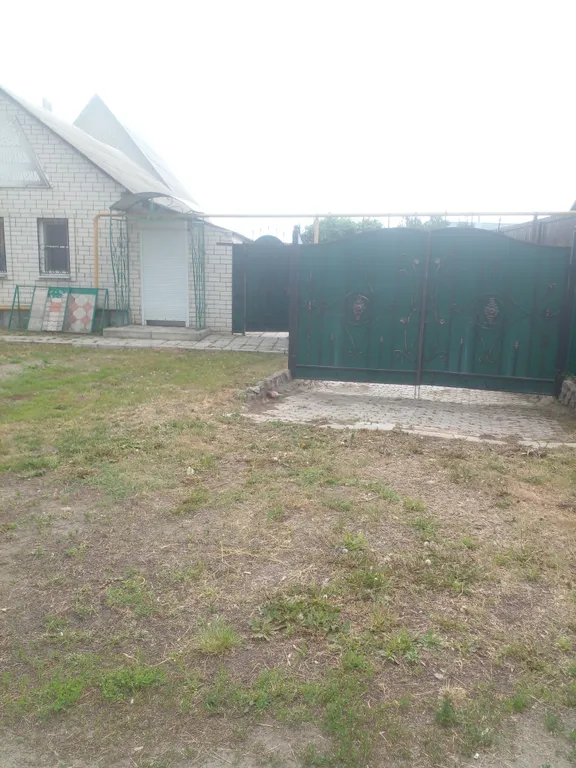 Дом с отдельным входом, мангальной зоной, парковкой на 2 авто