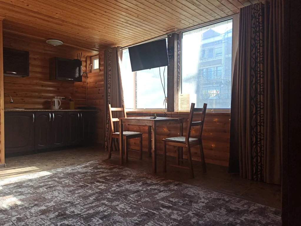 Квартира Апартамент на двоих без вида на море — аренда посуточно в Феодосия