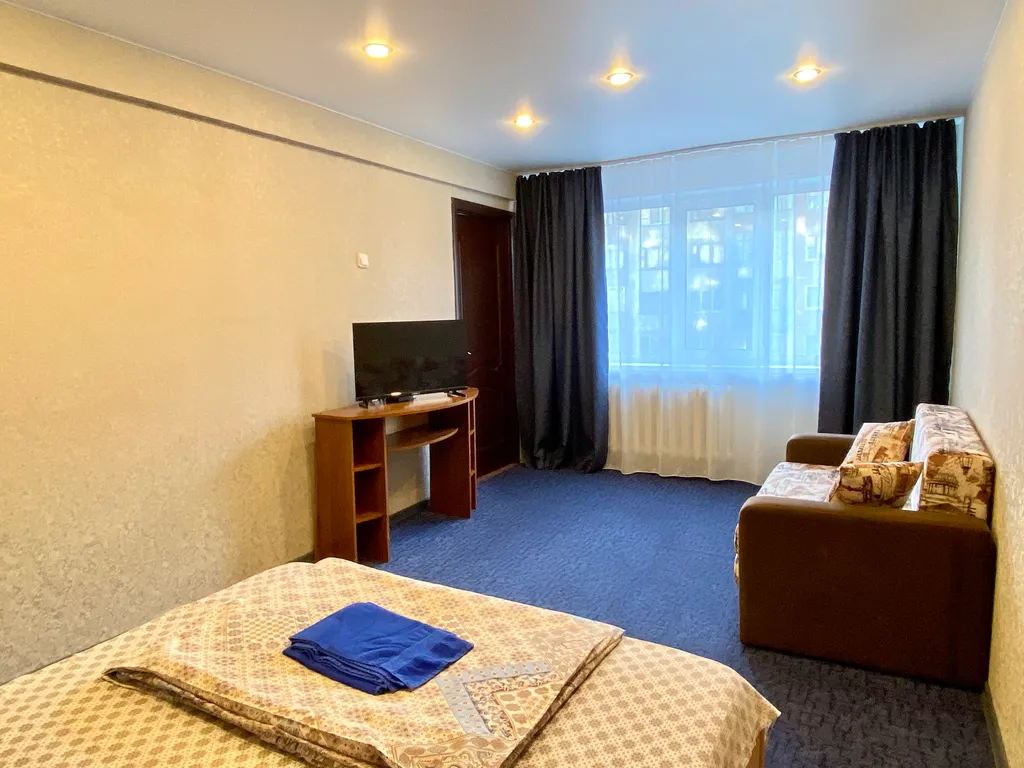 2-к квартира с евро ремонтом  в самом центре города, рядом СК Олимп