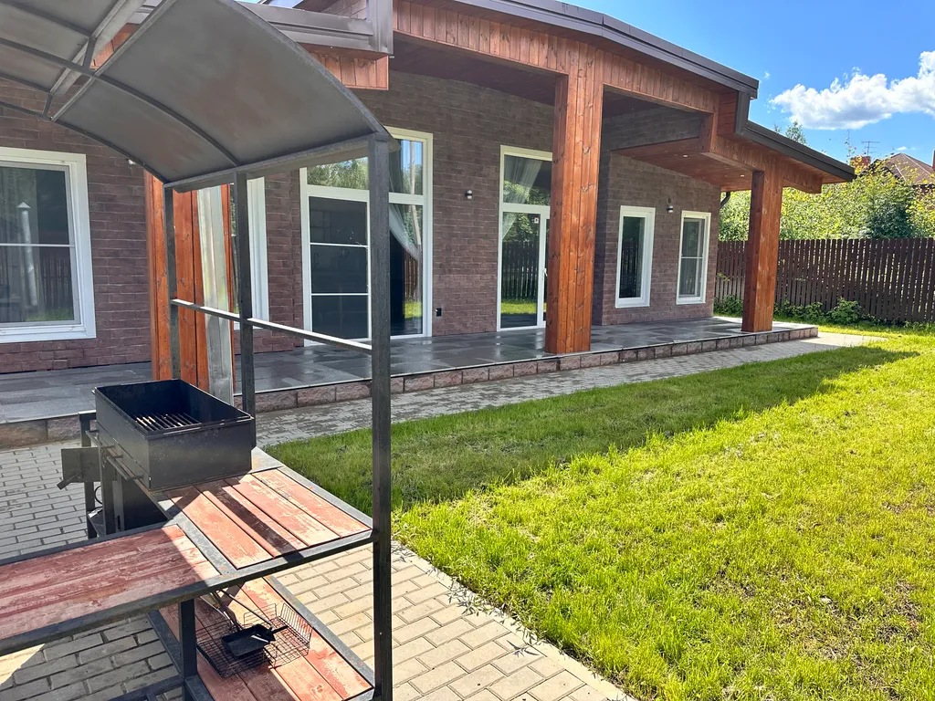 Коттедж Новый коттедж для вашего комфортного отдыха — станции Ладожское Озеро