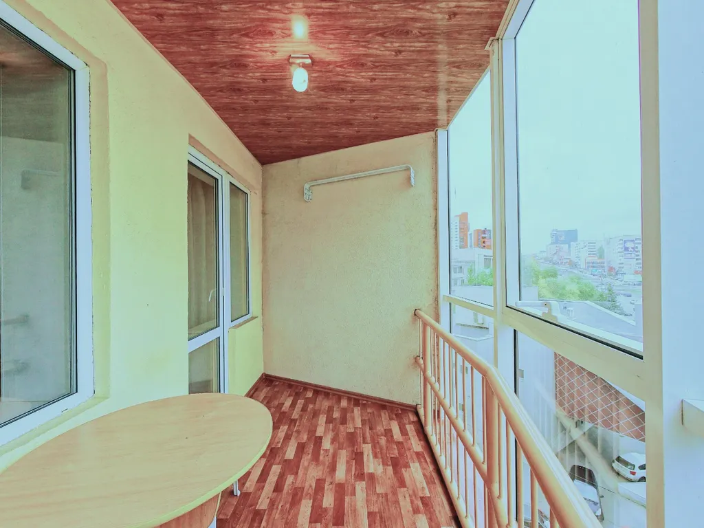 Апартаменты Vip Classic с джакузи и панорамным балконом