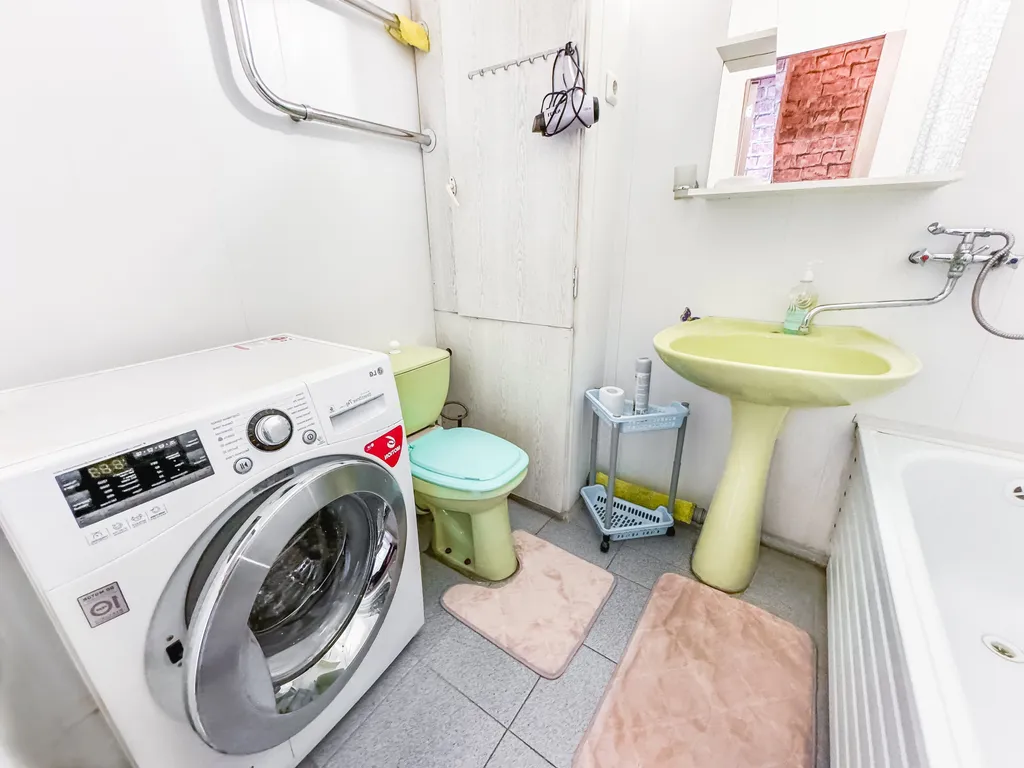 Квартира Чистая и уютная квартира возле Шереметьево — Лобня