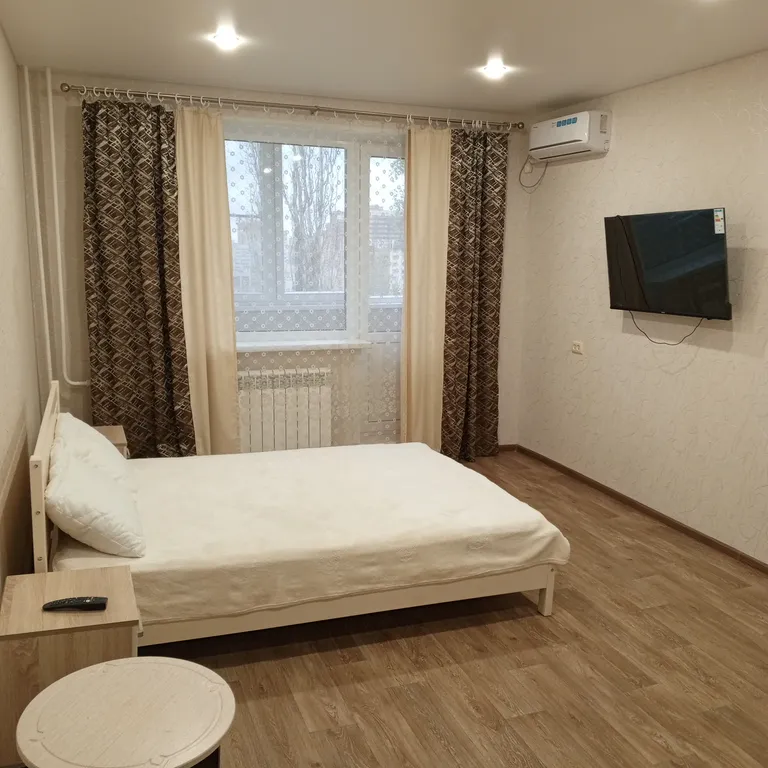 Квартира у памятника Славы