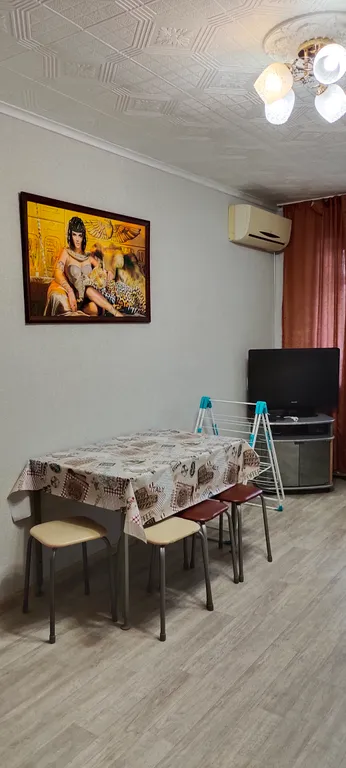 Квартира Просторная квартира для большой семьи у центрального рынка — Анапа