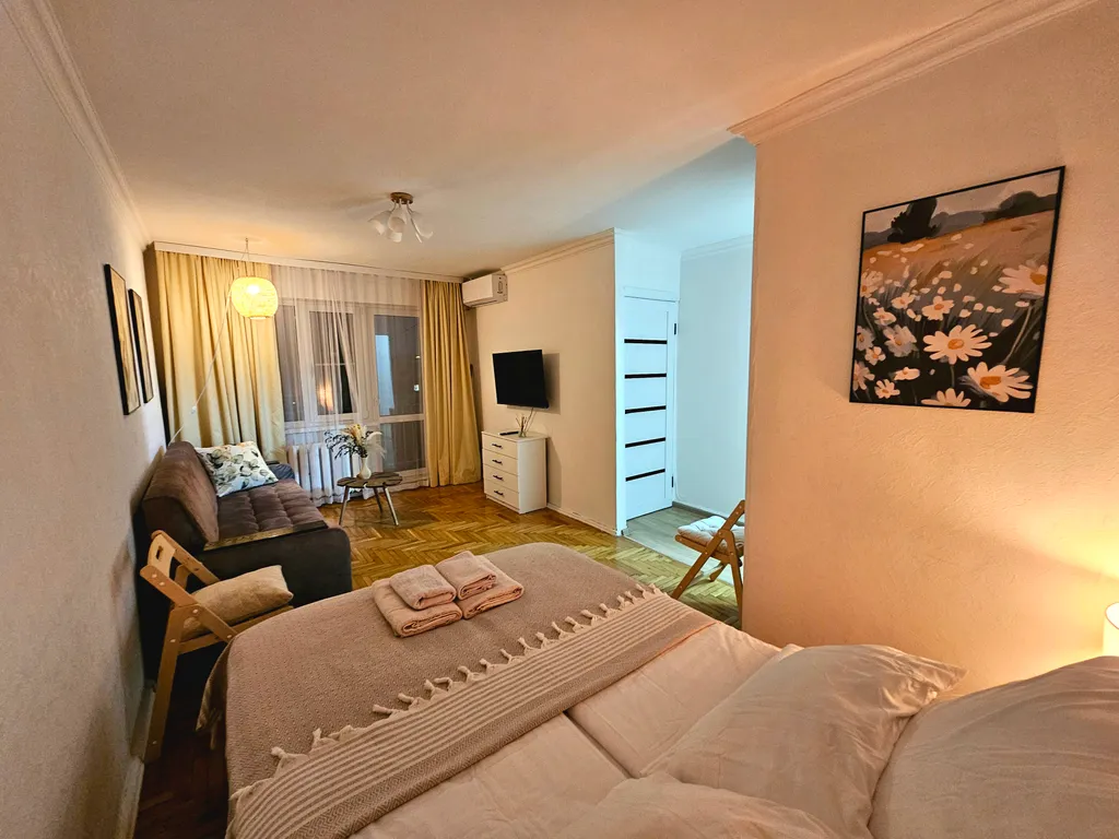 Комфортная квартира в центре города — аренда посуточно в Нальчик