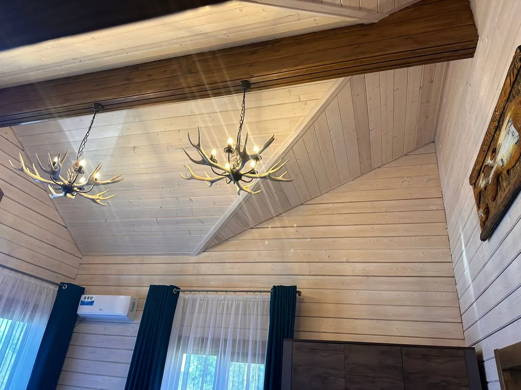 Тёплый коттедж на первой линии озера Волго