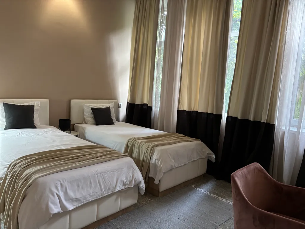 5-комнатная Квартира