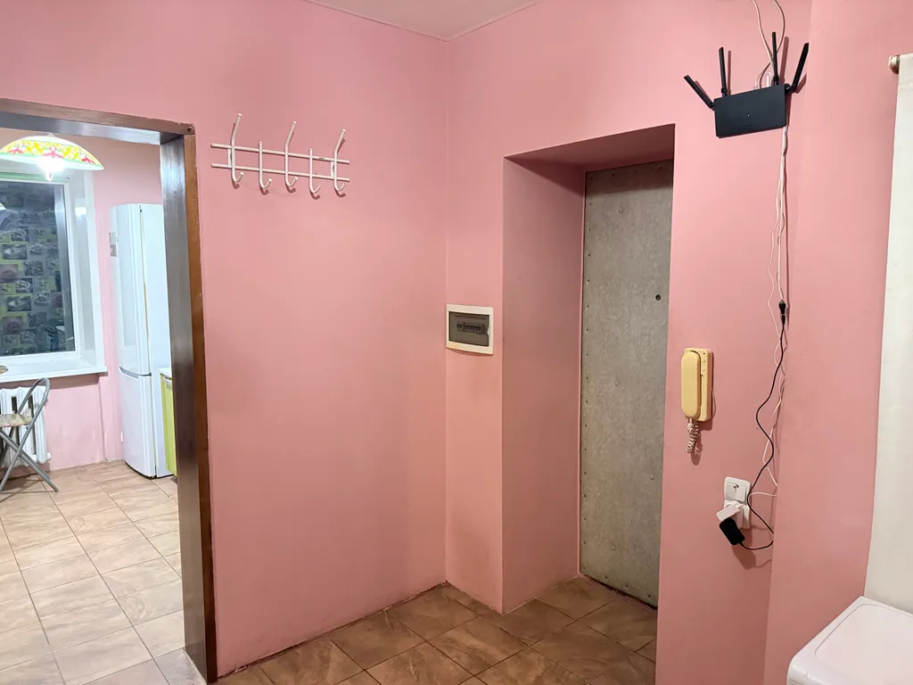 Двухкомнатная квартира рядом с набережной Волги