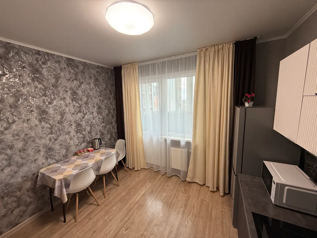 Уютная квартира в новом доме со всеми удобствами