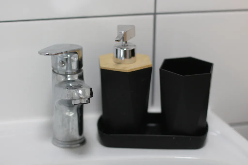 Евро-двушка у Ледовой Арены, ГУОР по хоккею