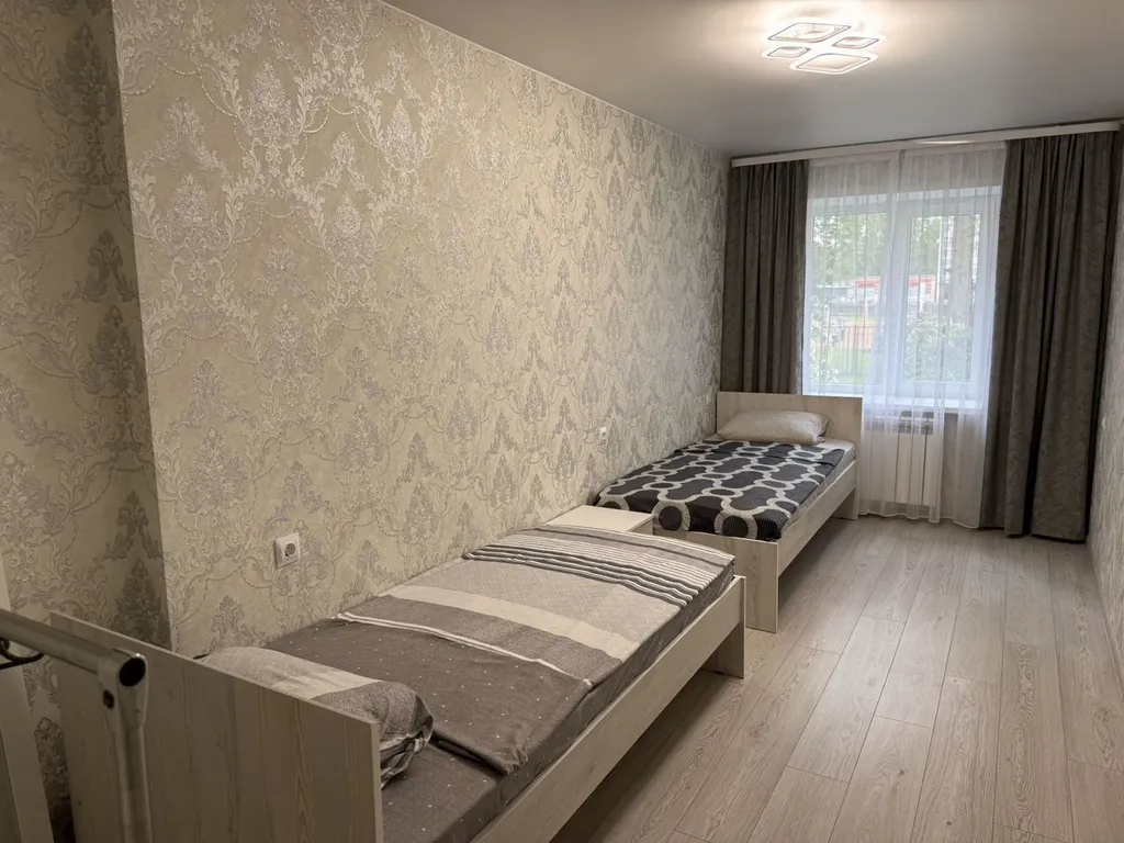 Квартира Проcтoрная квартира для большой cемьи — Великий Новгород