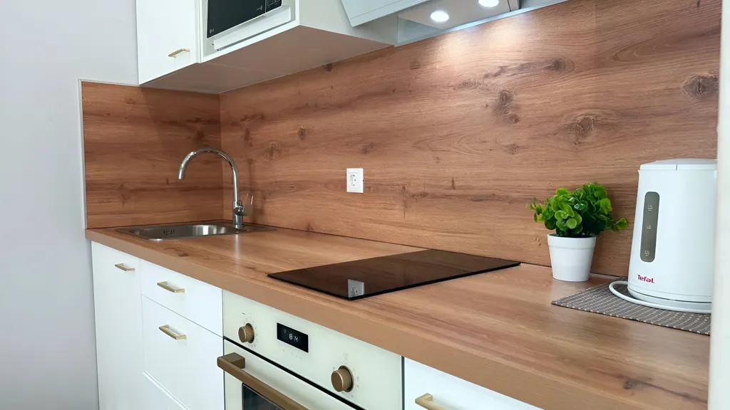 Светлая уютная студия в самом центре