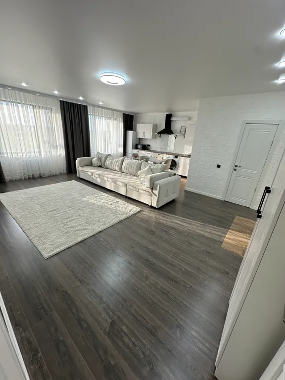 Апартаменты на Академической №78