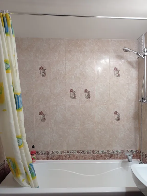 Просторная 3-х комнатная квартира!