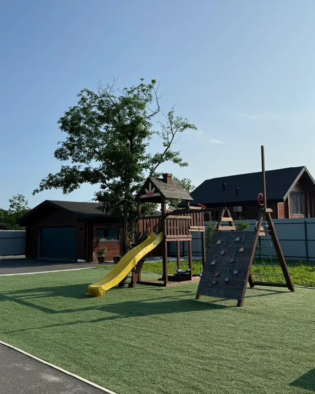 Роскошный дом с собственным бассейном