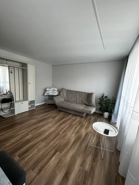 Квартира 1-комнатная Квартира — Калининград