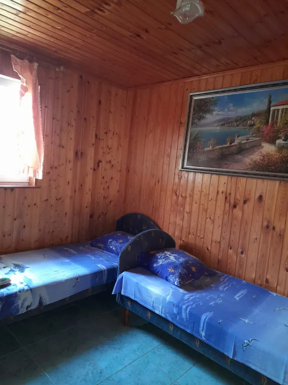 Трёхместный номер с кондиционером