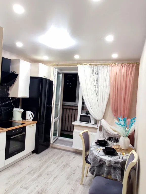 Уютная квартира в новом кирпичном доме со всеми удобствами — аренда посуточно в Осиново