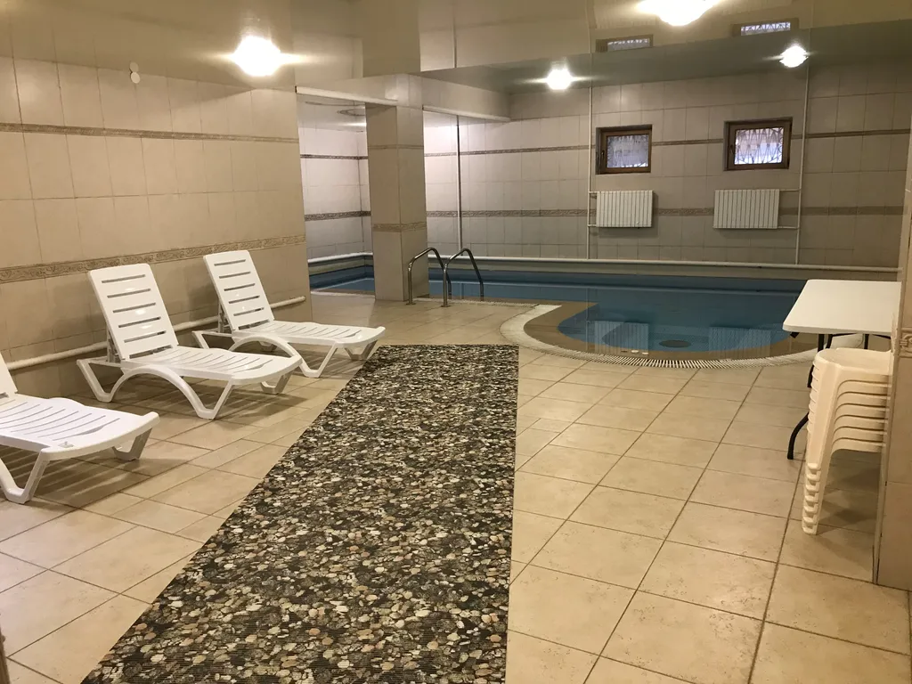 Дом рядом с парком Краснодар с банькой и бассейном