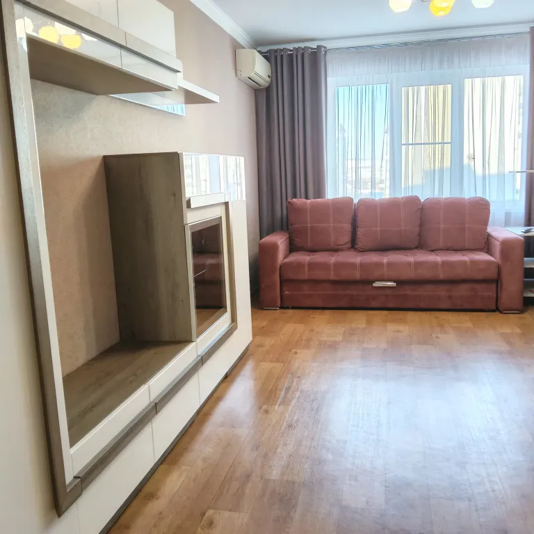 Семейная трёхкомнатная квартира на въезде в город