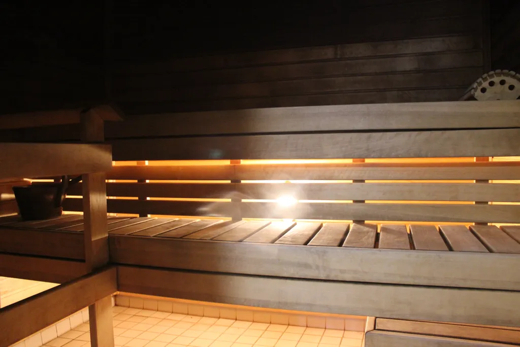 Гостевой дом на 6 номеров на компанию до 12 взрослых и 2 детей