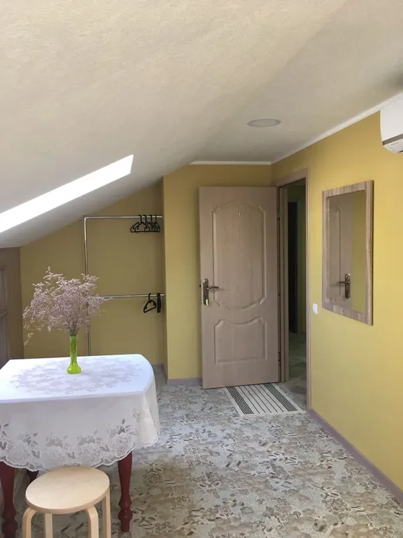 Трехкомнатная квартира на мансарде в 100 метрах от моря