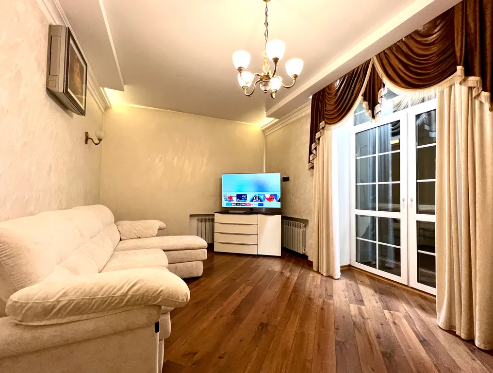 Трёхкомнатные апартаменты премиум-класса в самом центре