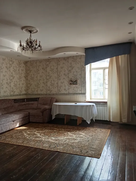 Квартира Уютная, просторная квартира в центре города — Красноярск