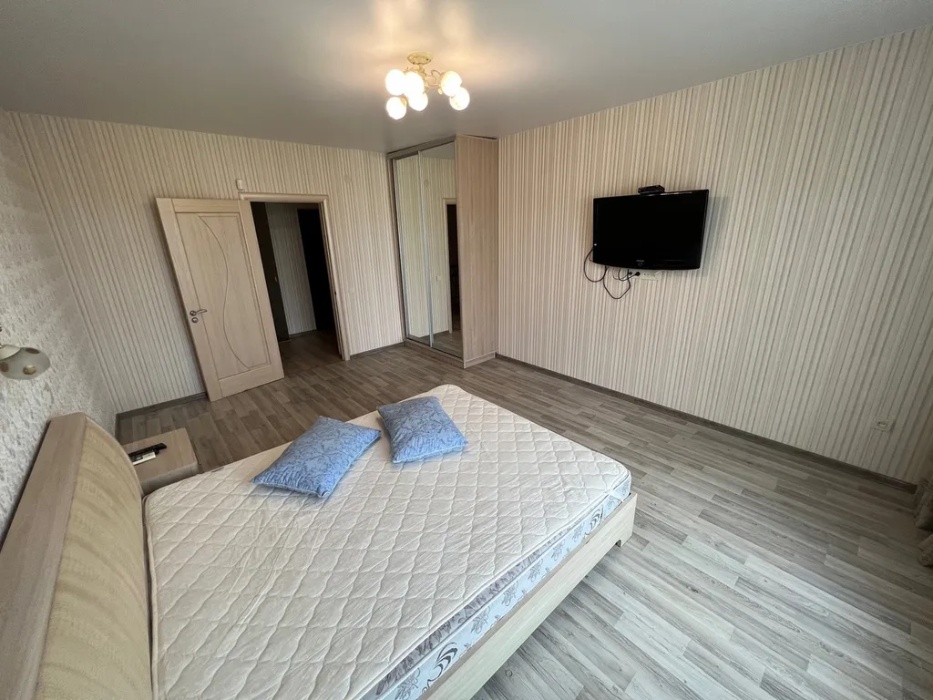 Четырёхкомнатный дом класса люкс в тихом центре