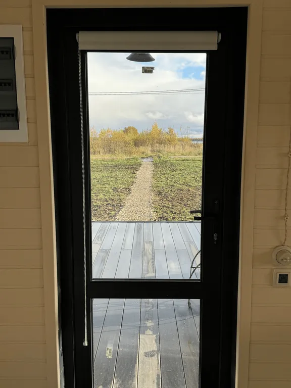 Домик для отдыха с видом на большую воду