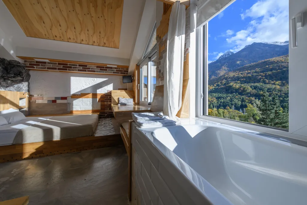 Дизайн-мечта - этника ваше окно в горы