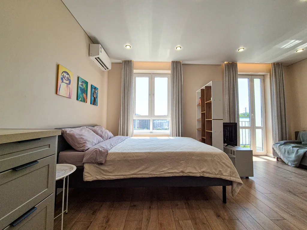 Просторная квартира-студия в Летнем