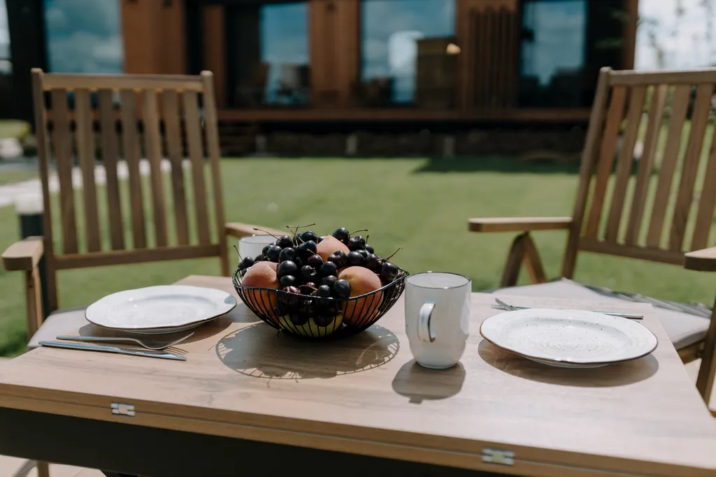 Коттедж Дом у Озера с панорамным видом, баней и чаном — Осташёво