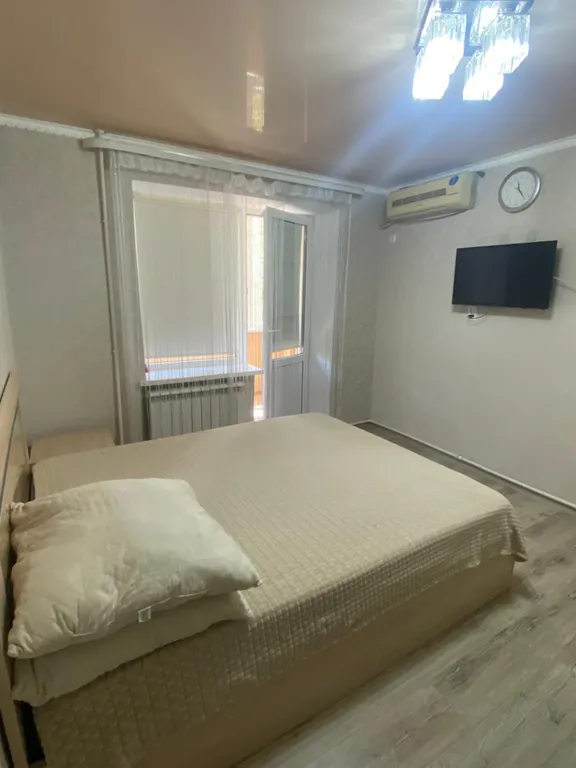 Уютная, чистая квартира — аренда посуточно в Каменск-Шахтинский