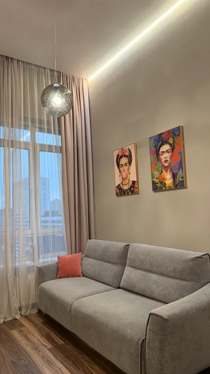 Роскошная квартира пентхаус с 4 метровыми потолками с видом