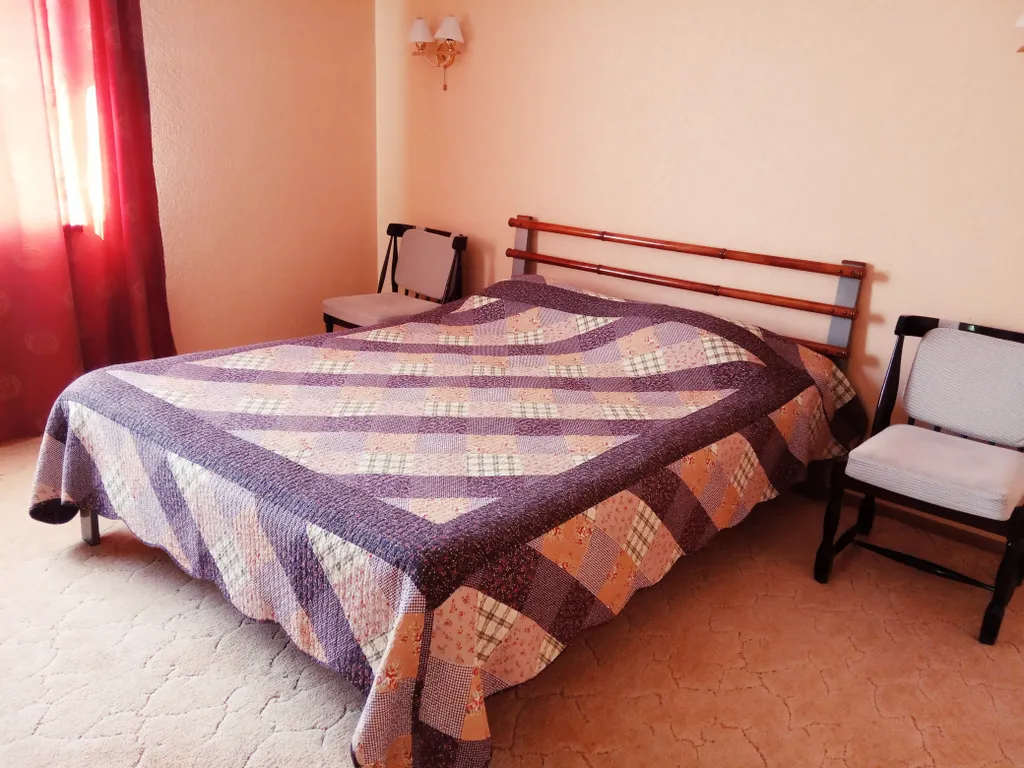 Коттедж Уютный дом — аренда посуточно в Свободы