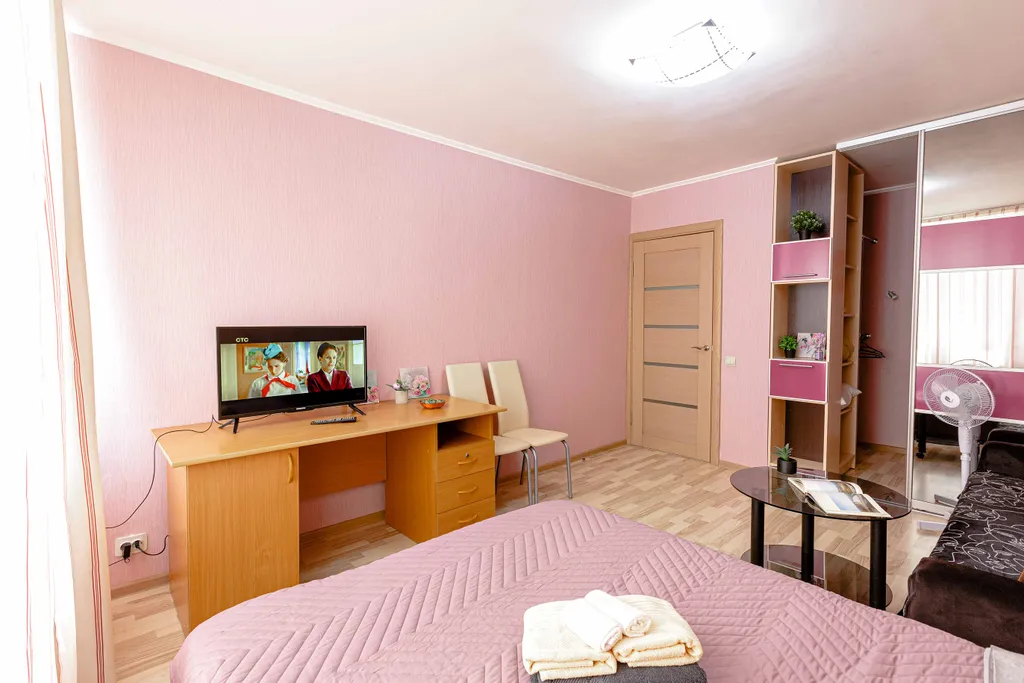 Уютная квартира возле Академии спорта в центре города