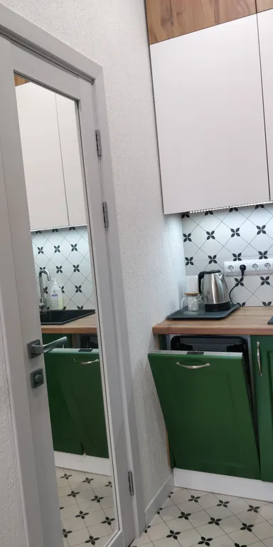 Студия с видом на море