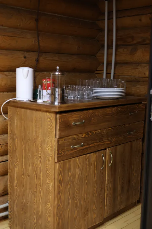 Коттедж с двумя спальнями, баней и открытым бассейном