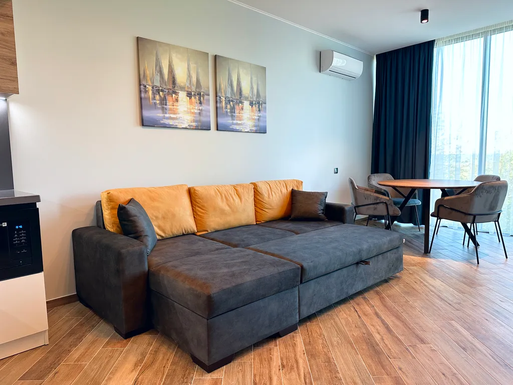 Просторная 3-комнатная квартира, шикарный вид на море