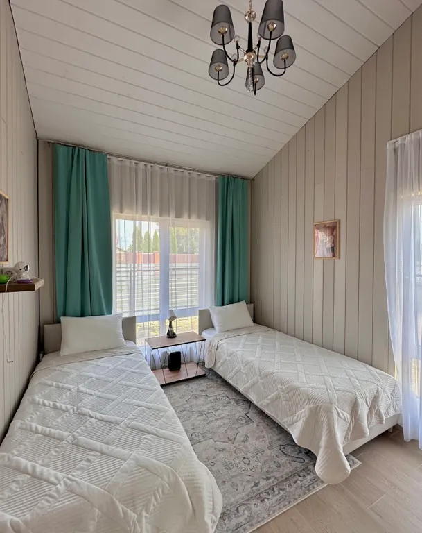 Коттедж Уютный коттедж с баней и бассейном в районе Сорочан — Капорки