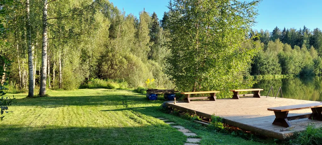 Коттедж Васнецово-озеро, дом на берегу озера у леса в Подоосковье — Ваньково