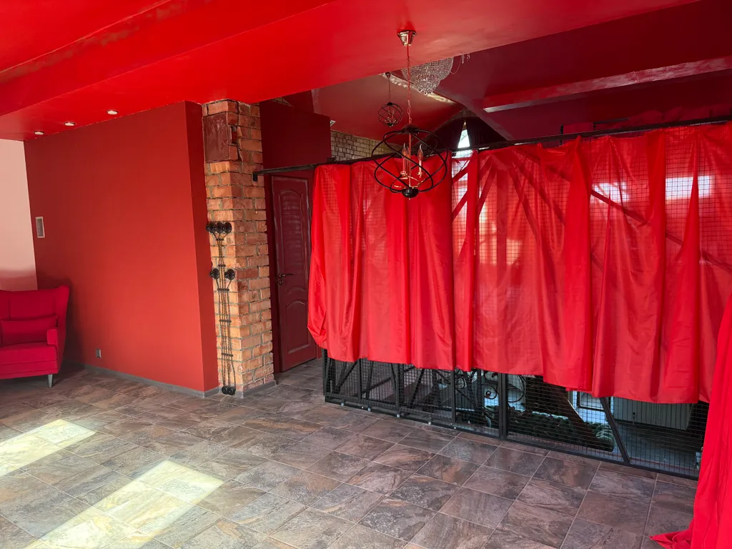 Уникальная двухэтажная квартира в центре города с видом на Кремль