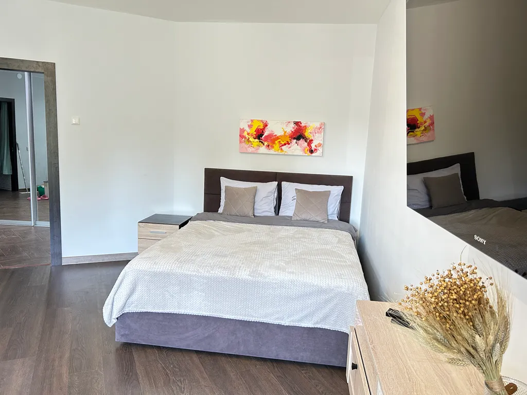 Светлая квартира у леса рядом с Волгой