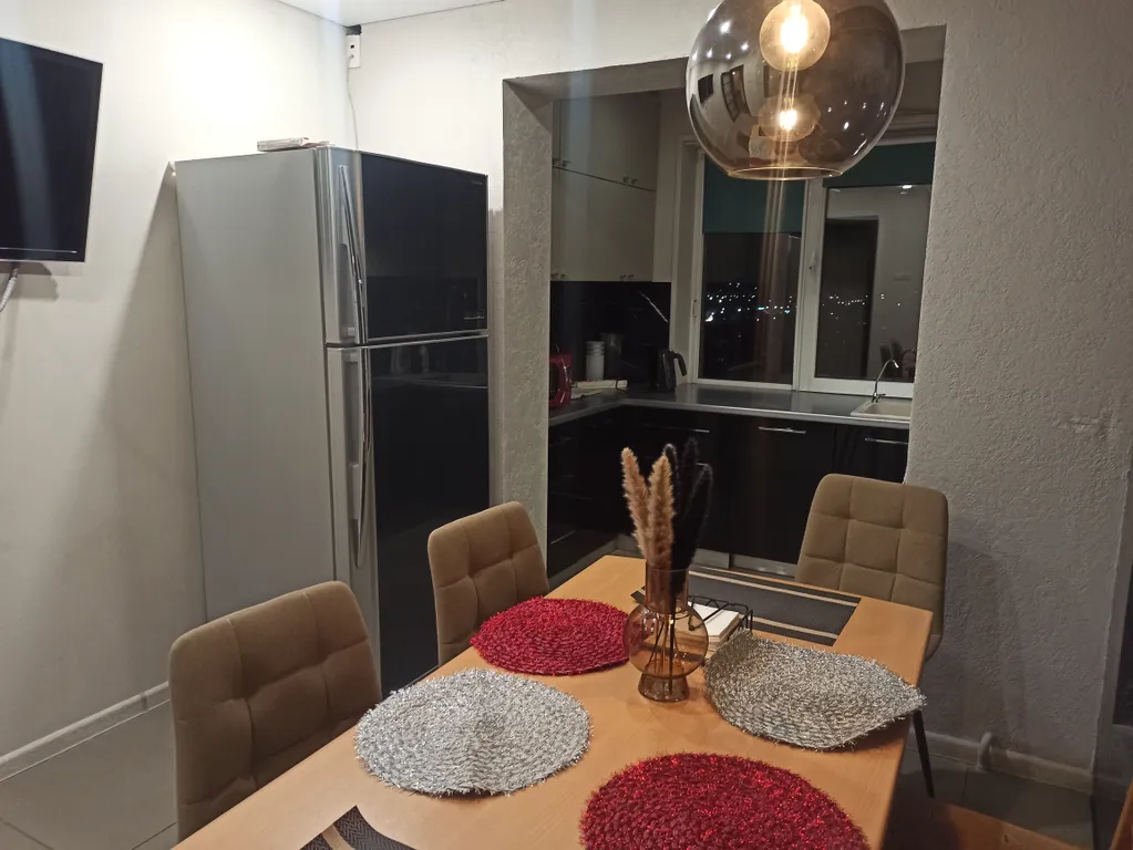 Квартира Классная квартира с потрясающим видом на город и горы, недалеко центр — Владикавказ